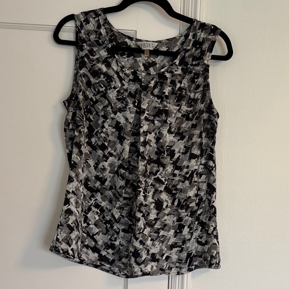 Jasper Black, Gray,  and White Abstract Print Sleeveless Blouse